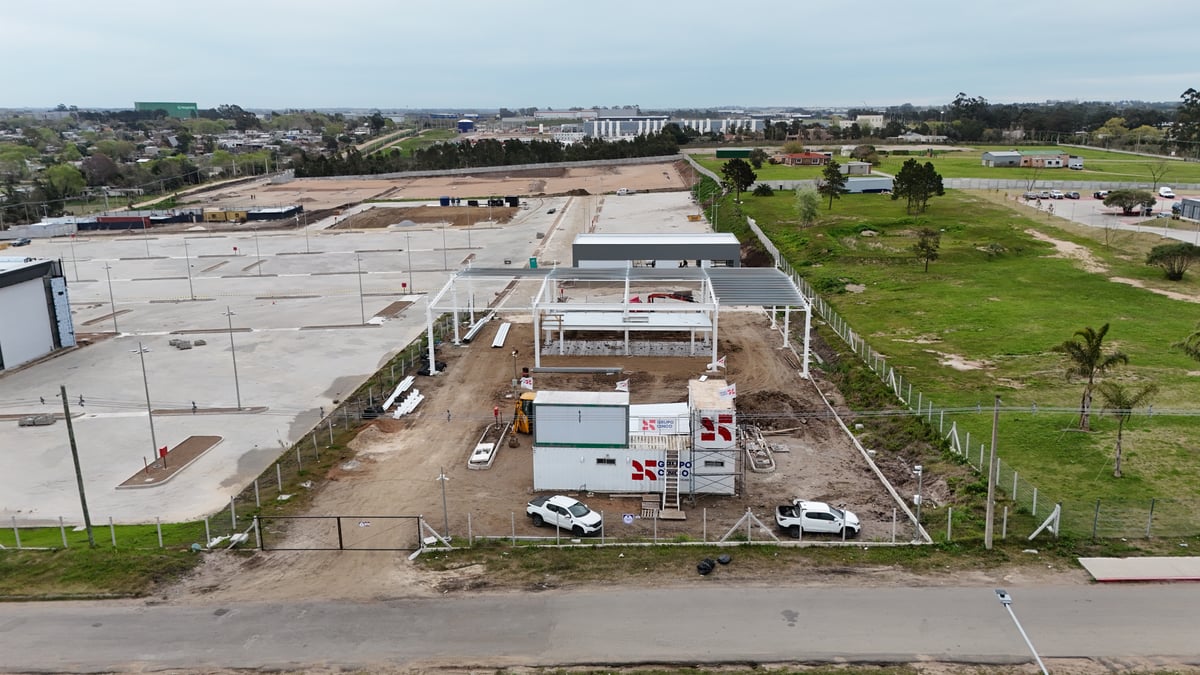 Rentadora Multicar — Comercial · Alquiler de vehículos en Canelones, Uruguay — imagen 3